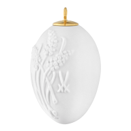 Easter egg with relief, grape hyacinth, white, bisque