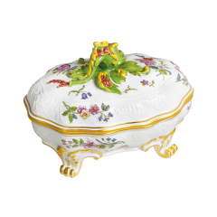 Box with pepper pod "Early flower painting", H 11,5 cm