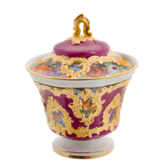 Box with "flower painting", purple glaze, Shape "B-Form", H 17,5 cm