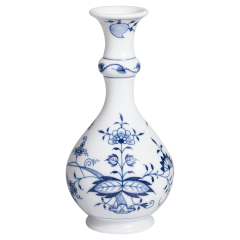 Vase, Shape "New Cutout", Blue Onion, white rim, H 16 cm