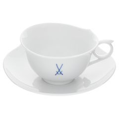 Tea cup & saucer, Shape "Waves Pure", Trademark Meissen, cobalt blue, V 0,15 l
