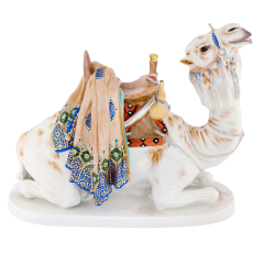 Ride camel lying, Coloured, with gold, signature Meissen exclusive collection, limited, L 52 cm