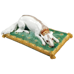 Dog Russian greyhound, T 42 cm