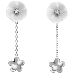 Earrings Royal Blossom Bouquet, 750 whit gold, 2 Blossoms S/XS, 2 porcelain blossoms S, 2 brilliants 0,04 ct, TW, VSI, full cut go