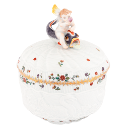 Box with figurine on lid, Shape "Swan Service", Oriental strewn flowers, gold rim (Swan service), H 15,5 cm