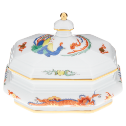 Box with "Rainbow dragon", H 9,2 cm