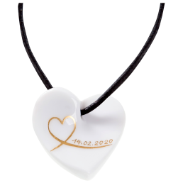 Pendant "Curved heart", Stylized heart with date in Gold, 2,5 x 2,5 cm, 2,5 x 2,5 cm