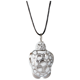 Pendant "Platinum" half relief Turtle, 3,6 x 2 cm