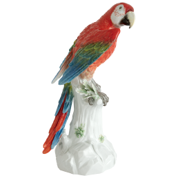 Macaw, Combination of inglaze and overglaze painting, H 42 cm