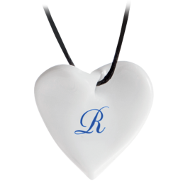 Pendant "Curved heart" with monogram (1 letter) in Cobalt Blue, 2,5 x 2,5 cm