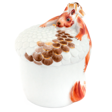 MEISSEN Single Figurine Squirrel Nutpacker coloured